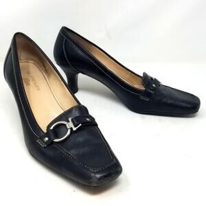 Anne Klein Black Leather Low Heels Women's Size 7.5